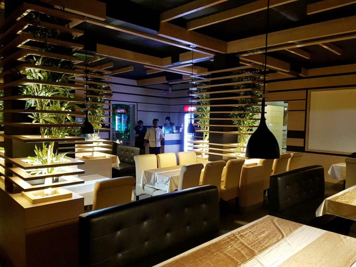 Hotel Royal Bengal Bolpur Kültér fotó